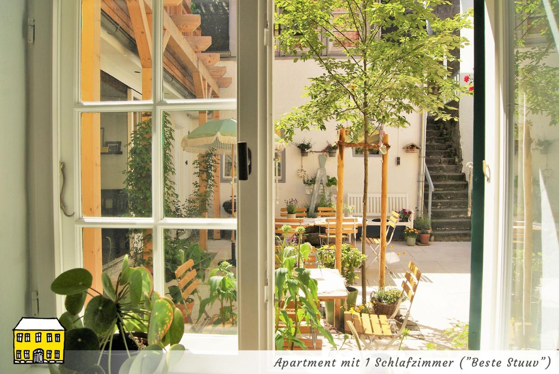 Gelbe Haus - Drei Besondere Apartment Flensburg